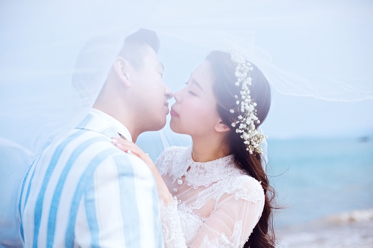 天使嫁期婚纱摄影官网_天使的翅膀(3)