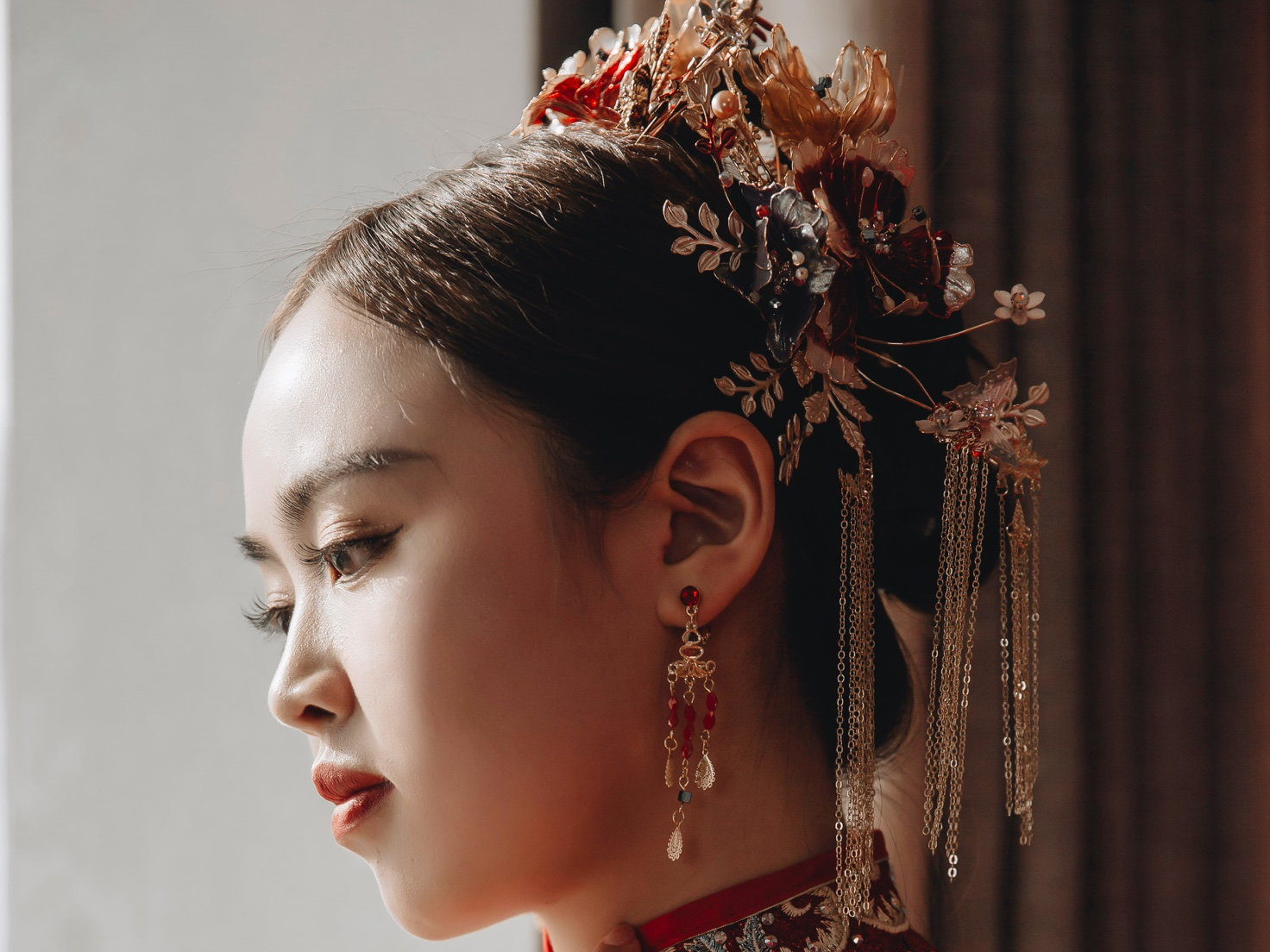 何来人间一惊鸿，只是人间一俗人！