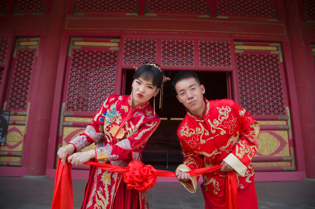 周春花&洪烈权