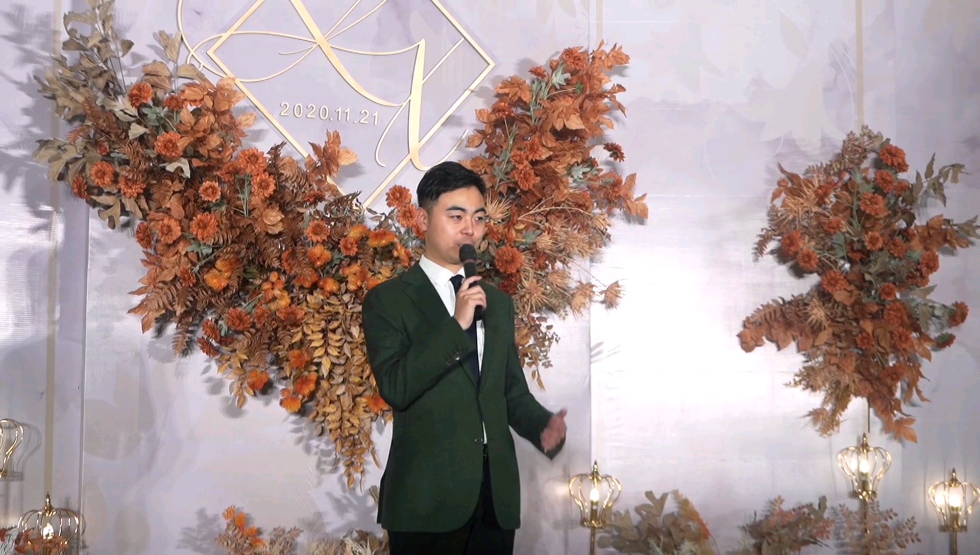 胡杨（主持+策划+调音助理）