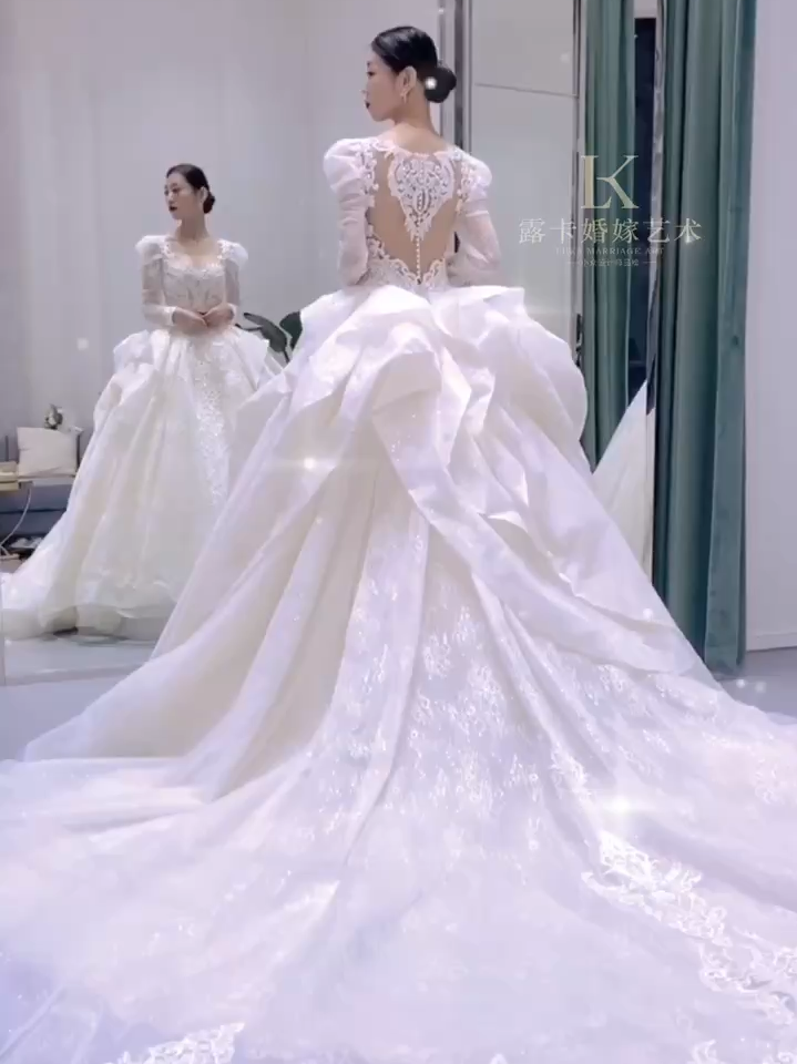 蕾丝镂空拖尾主纱