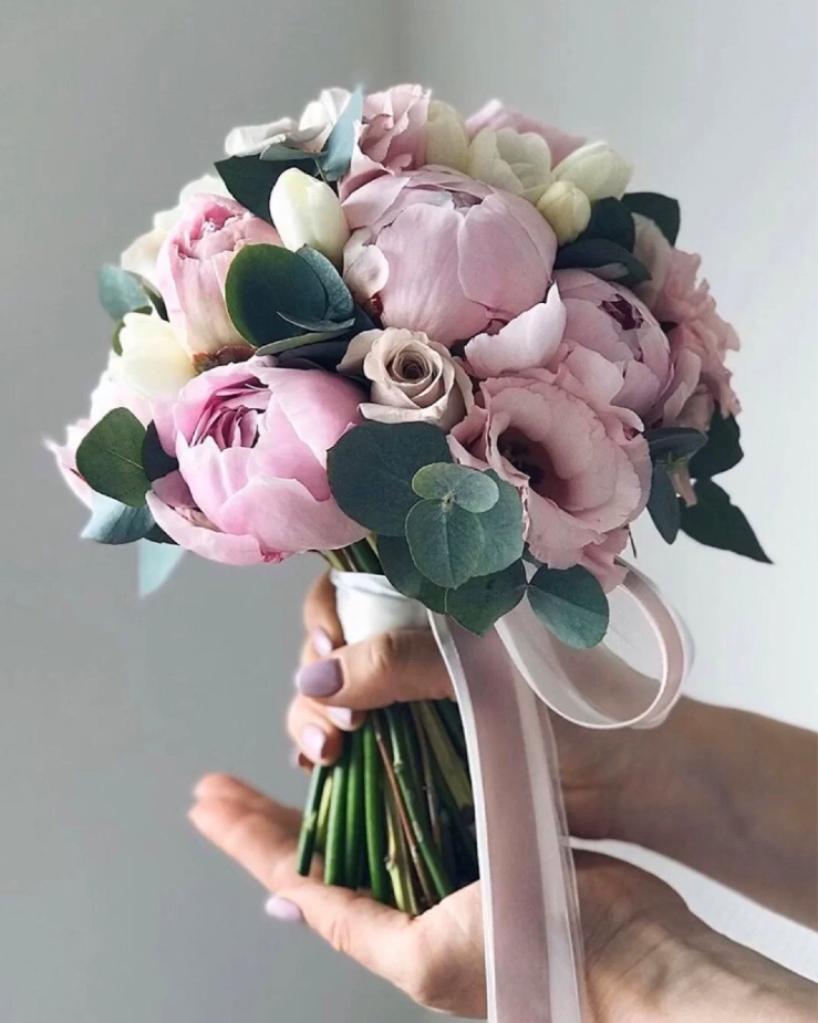 选一束手捧花吧