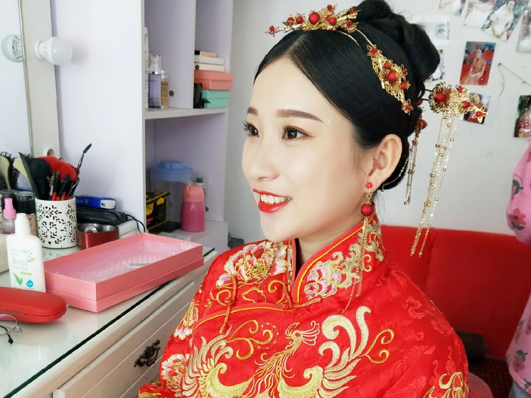 龙游地区新娘全天跟妆送：新郎妆，妈妈妆，伴娘妆