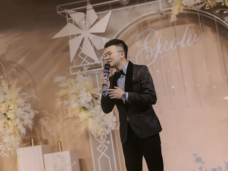 【超人气好评】主持人晓刚——温暖有趣的主持人