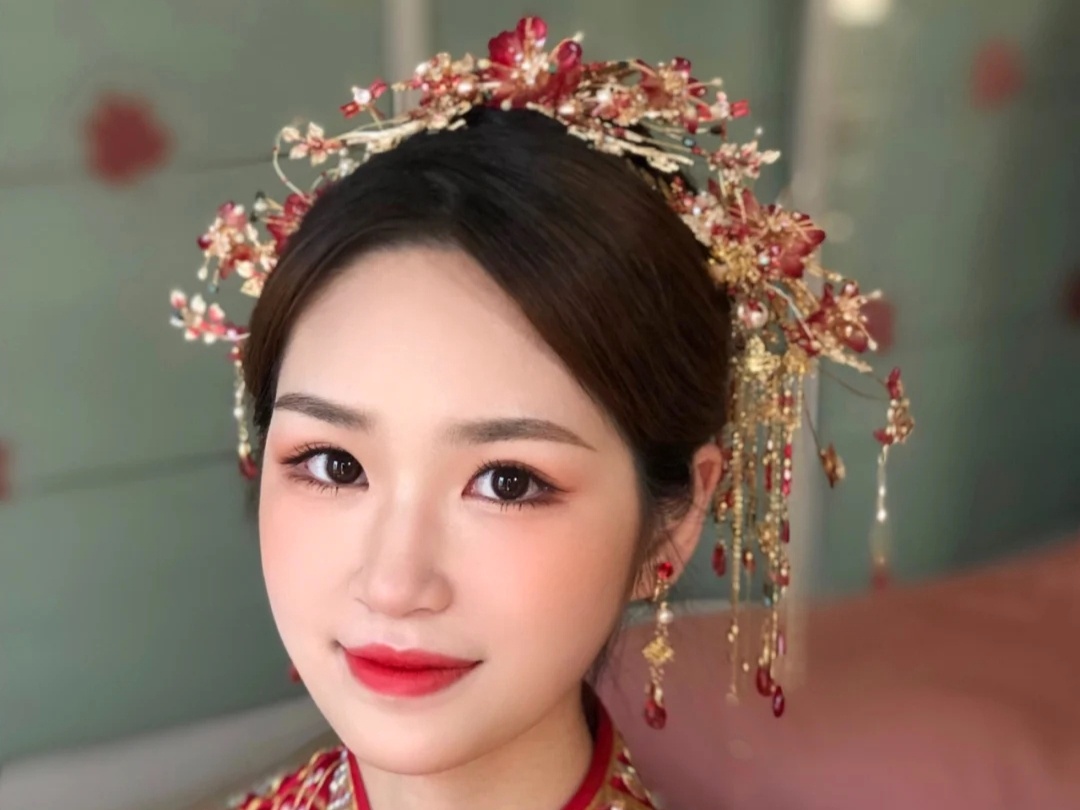 首席档全程跟妆森系唯美3造型套餐送亲友妆