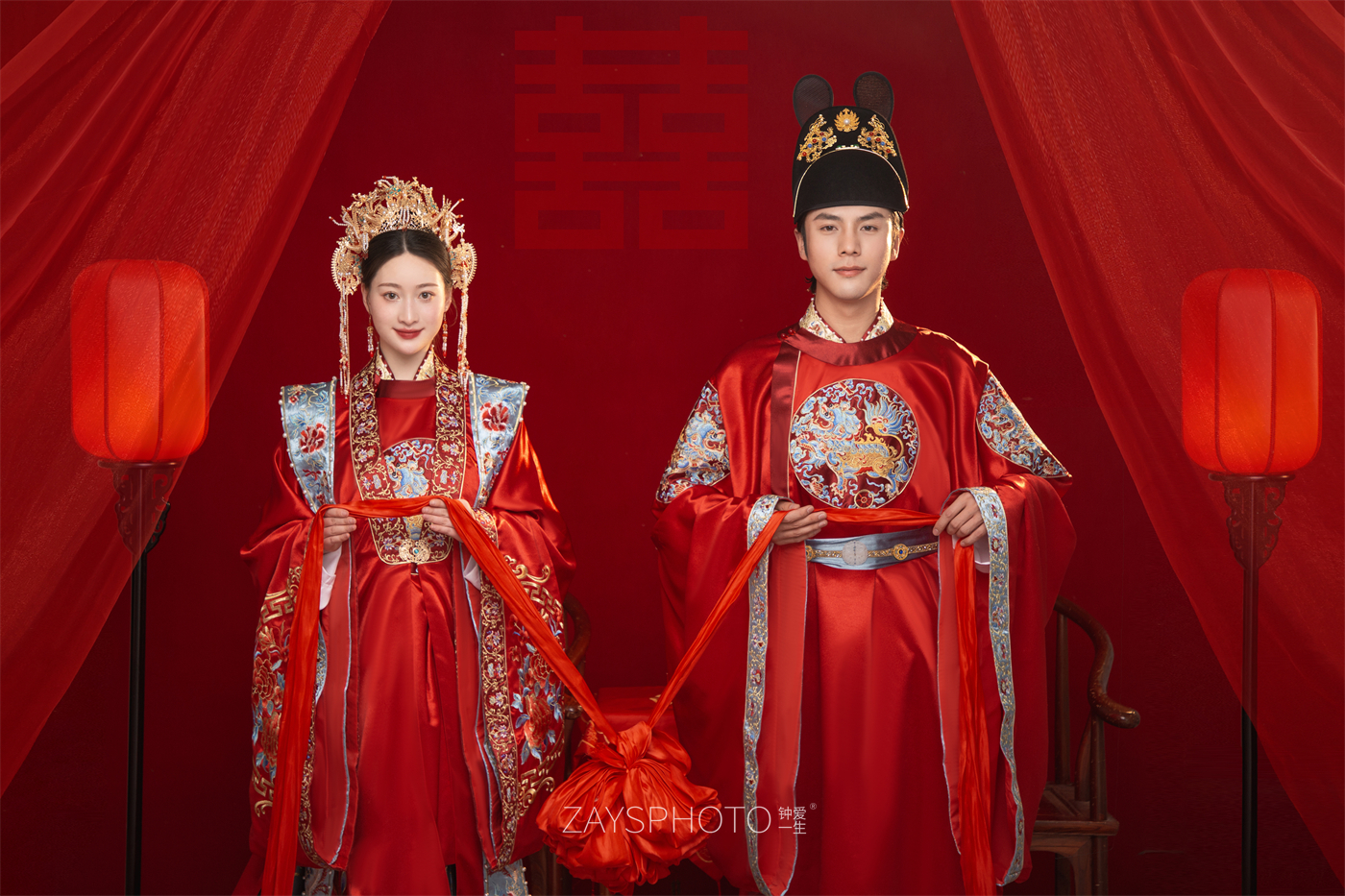 【原创研发】场景风格任选+私人原创订制婚纱照