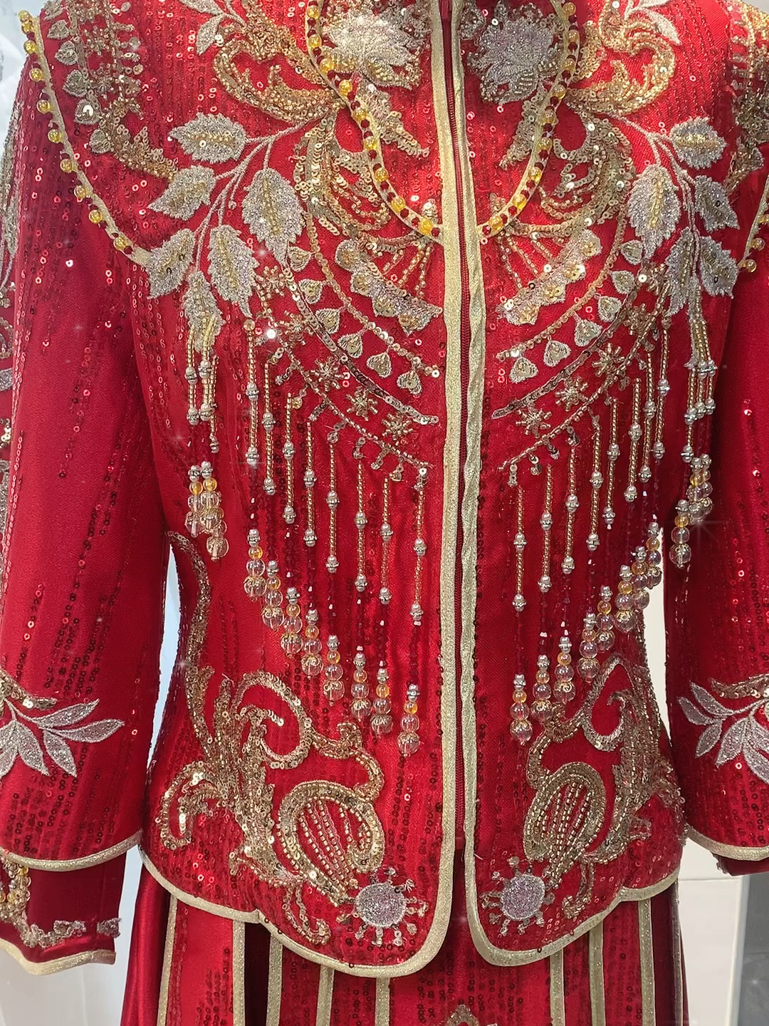 金色花亮片秀禾服