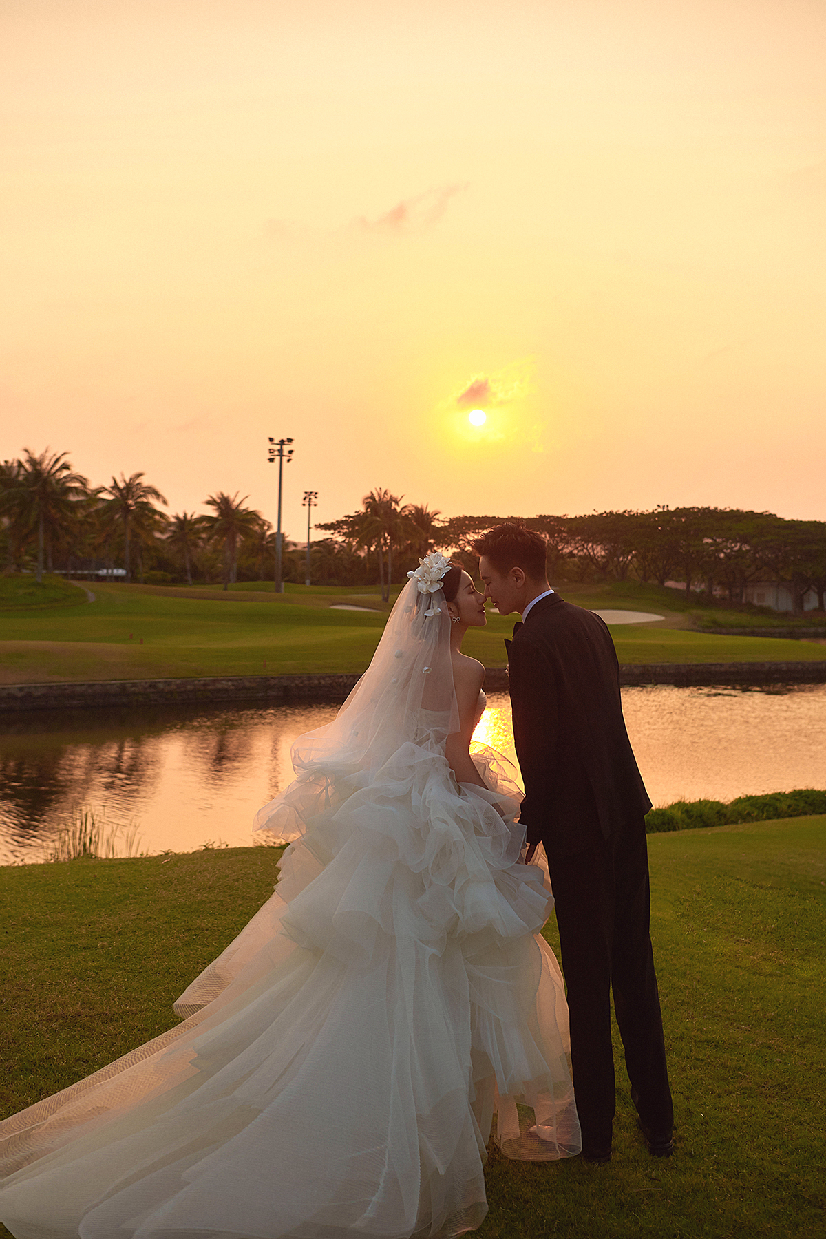 把儀式感搬到戶外，我的絕美落日婚照！