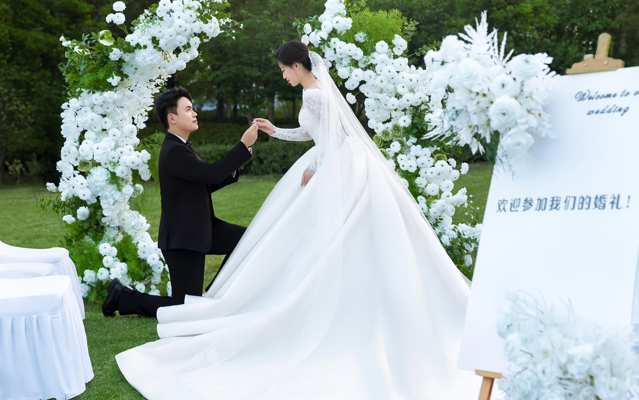 目的地婚礼00后必拍系列！重庆婚纱照推荐商家