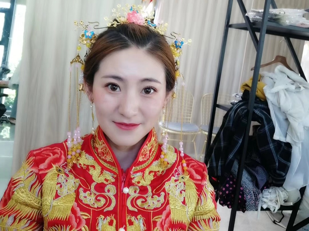 新娘妆（早妆  接亲  回门 晚宴 午宴）