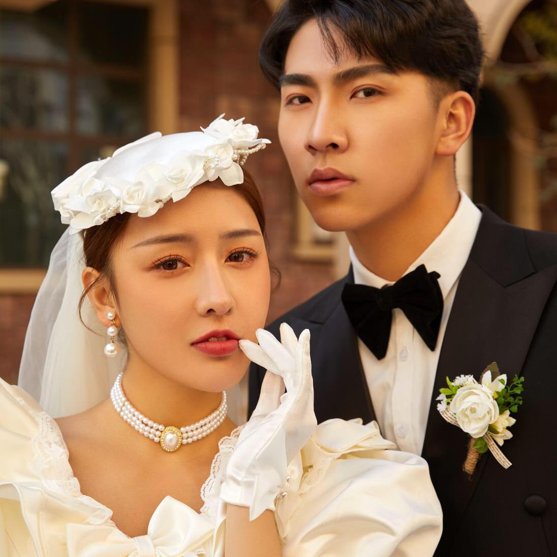 是你们喜欢的电影感婚纱照（建筑风）