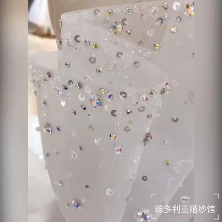 维多利亚 高定大拖主纱+出门纱+敬酒服+伴娘服