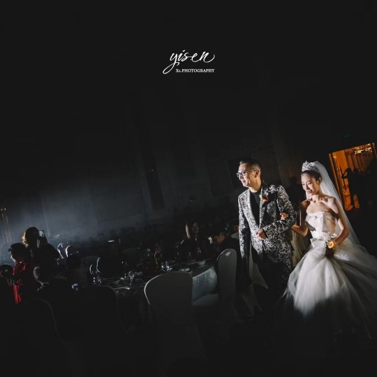 曦玥美妆造型—婚礼跟妆现场