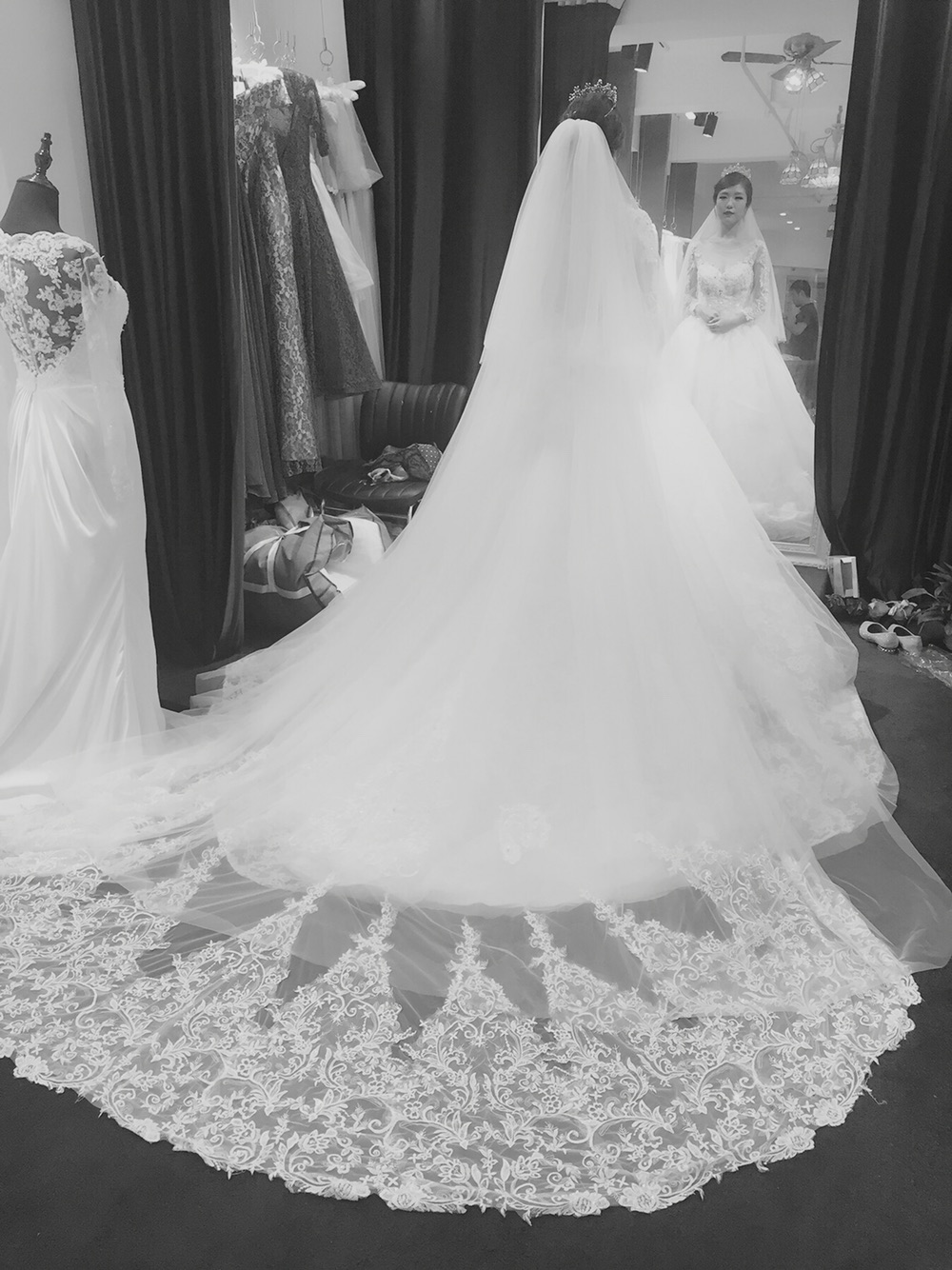 婚纱造型馆_迪丽热巴婚纱造型(2)