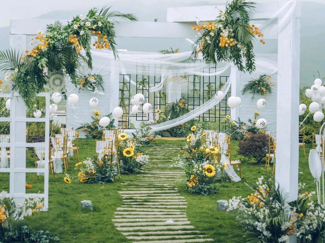 【夏日精选】户外小清新白绿婚礼