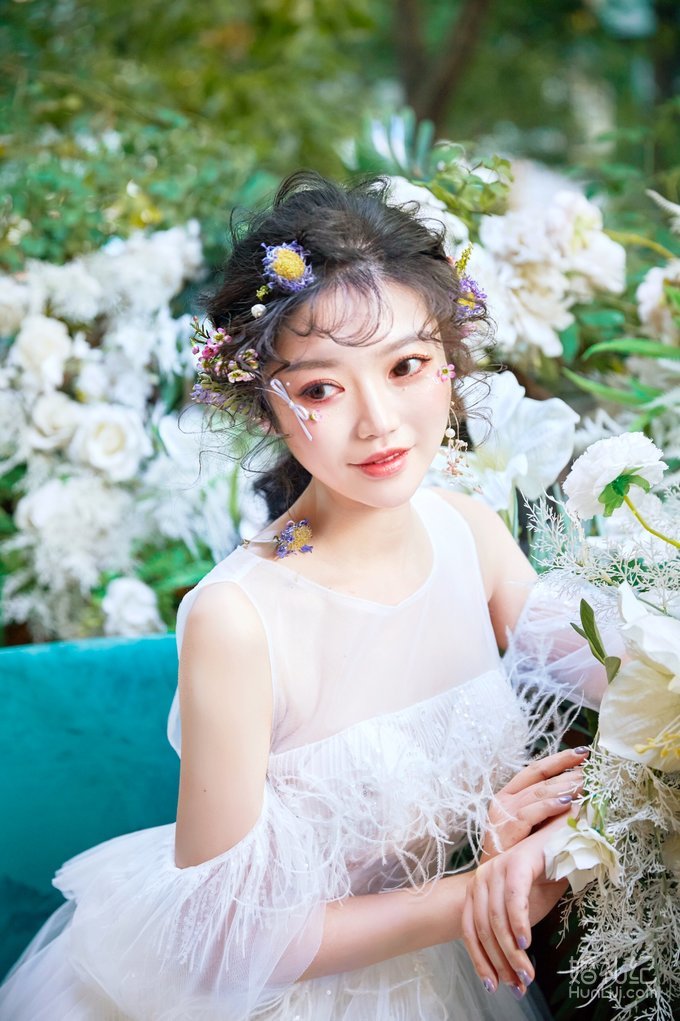 蕾丝+婚纱=高级优雅！婚礼这么穿美爆了