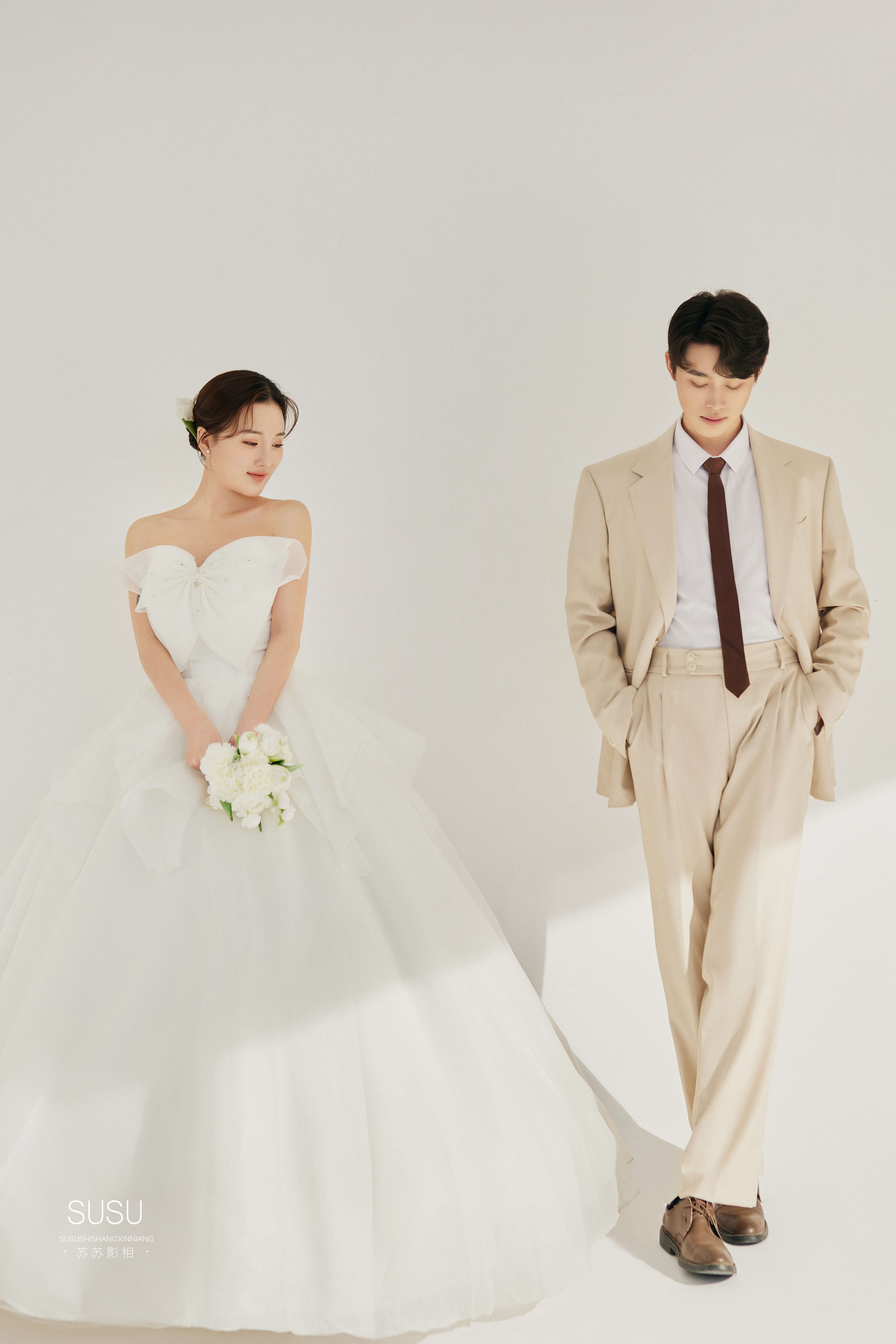 朋友圈都在疯狂夸赞好看的韩式光影婚纱照