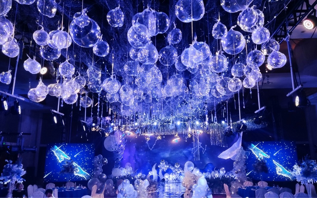 星辰大海~浩瀚星空，无际大海交接碰撞，爱情的演绎