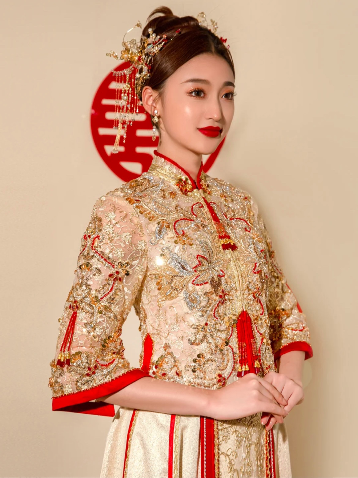【初见婚纱】平台尊享轻奢系类大拖尾婚纱+资深跟妆
