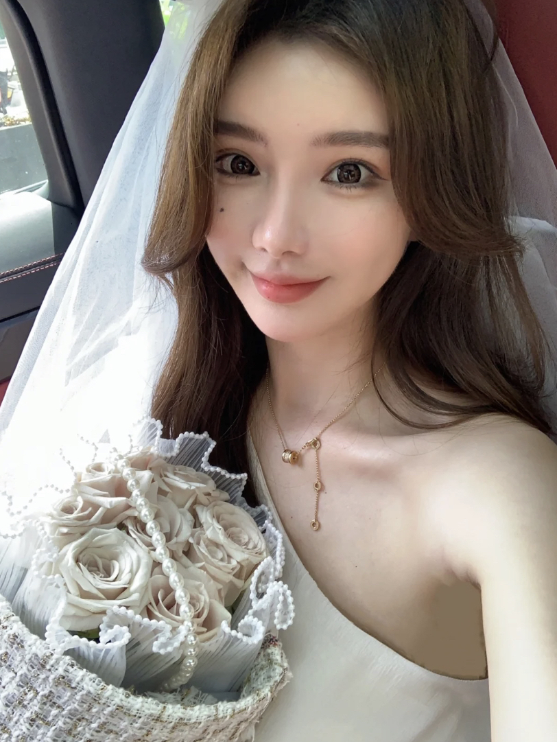 结婚领证2人化妆