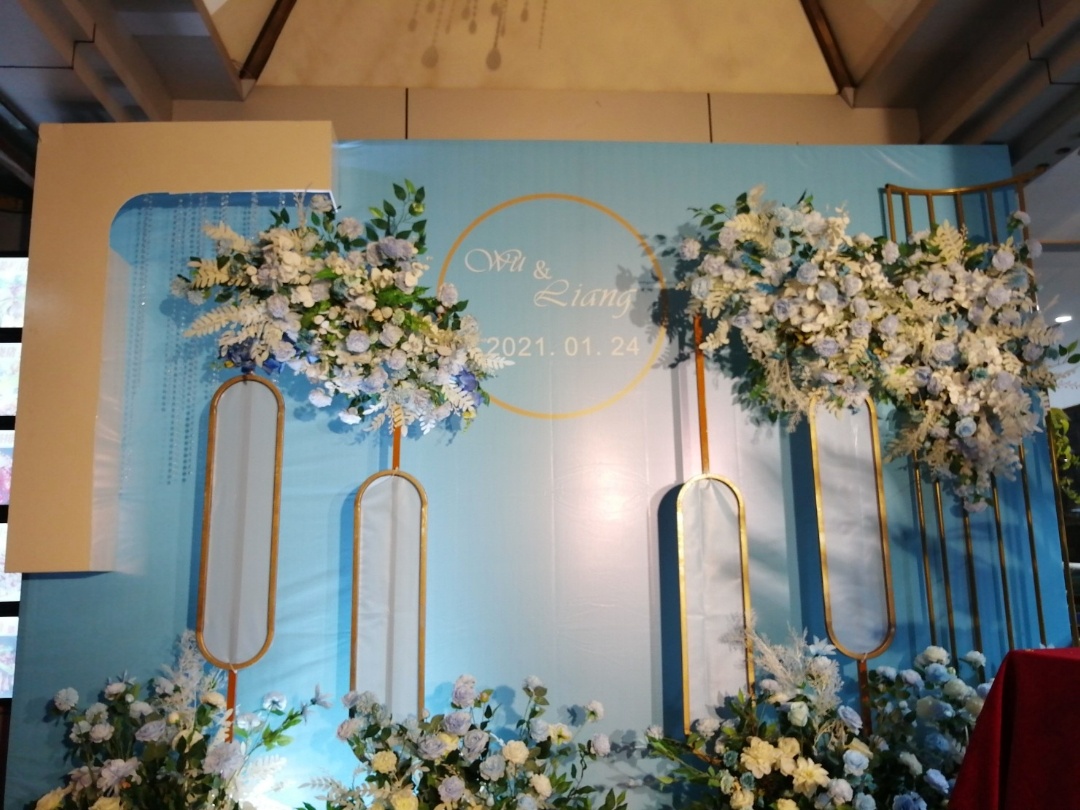 藍白色2021流行款戶外室內