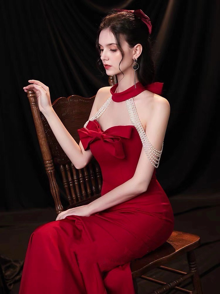 今喜婚纱|首席化妆师+晚礼服