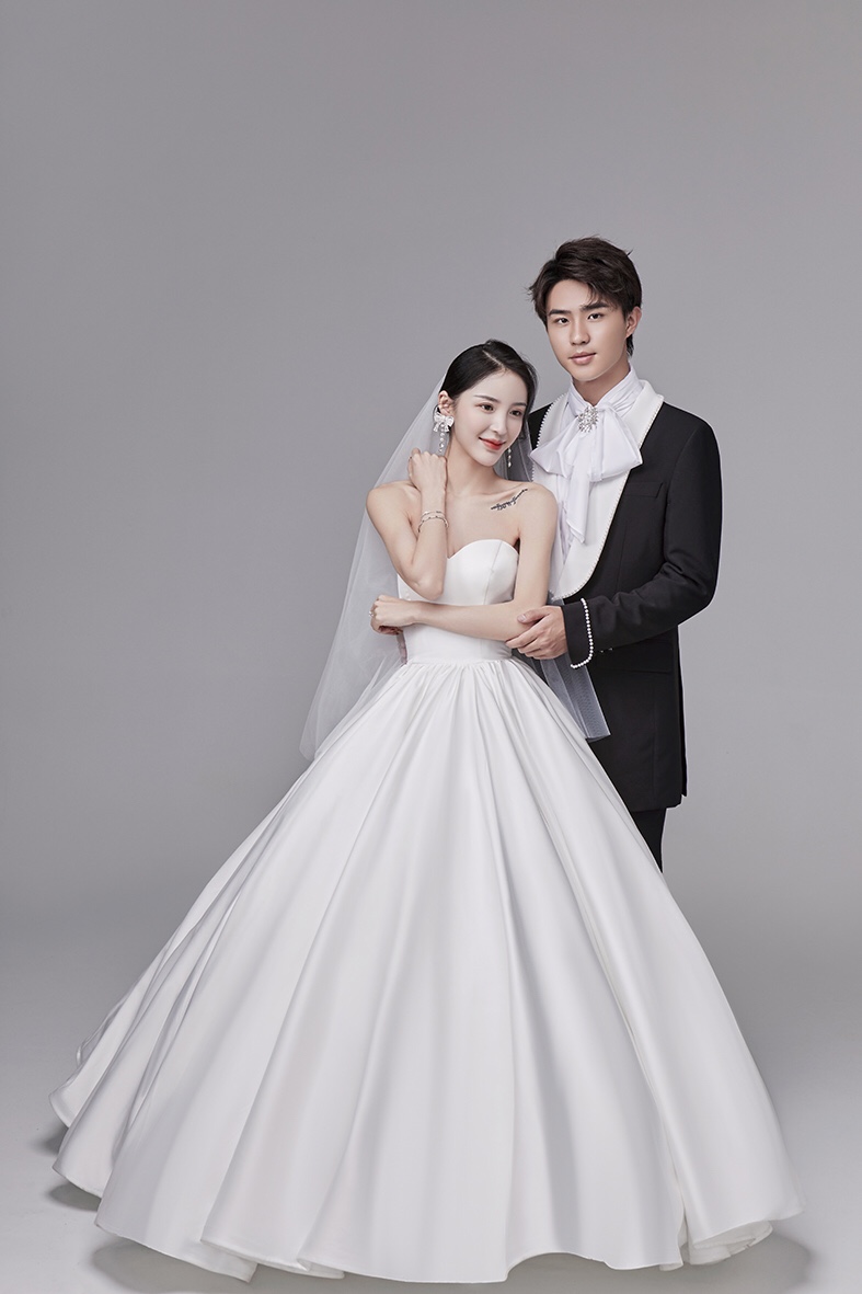 时尚中国风婚纱照 小众定制套系