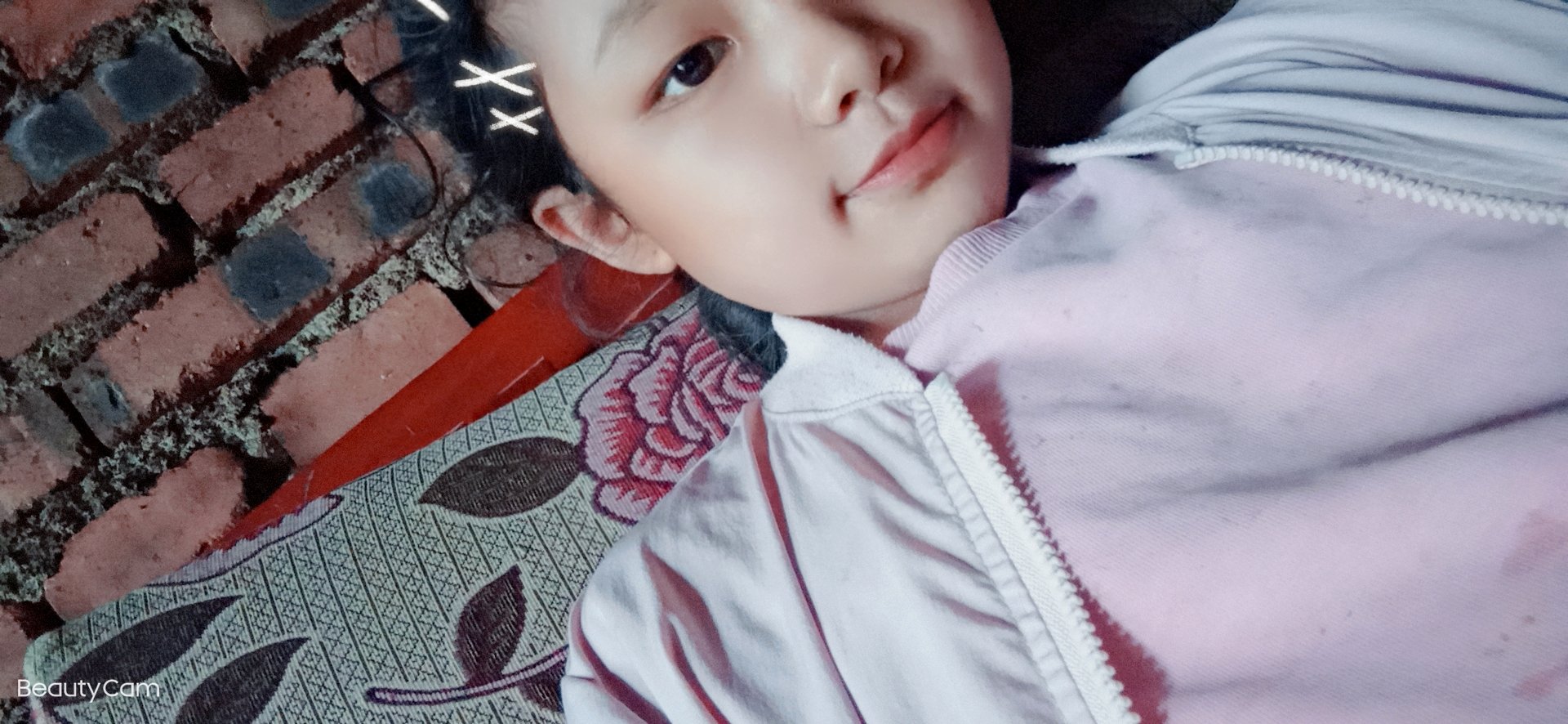 宝贝
我们要
拍婚纱照了，
要开心