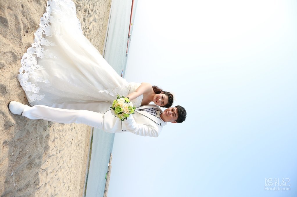 未修婚纱照_海边婚纱照