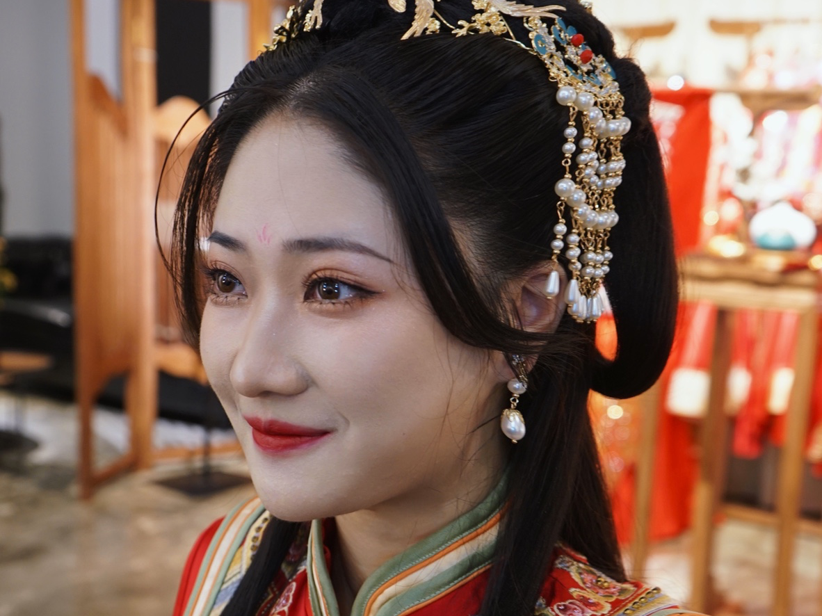 【汉服新娘造型】汉服婚礼汉服妆娘汉服化妆师中式婚