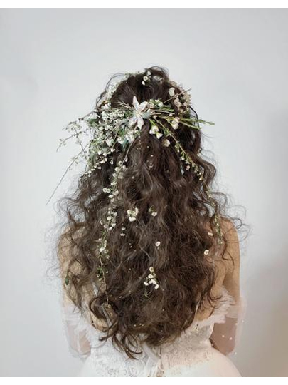 【妆 造】