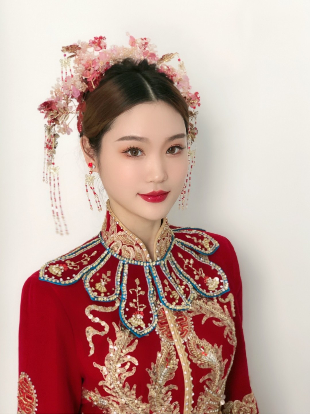 齐地主纱婚纱+秀禾+敬酒服+全程跟妆