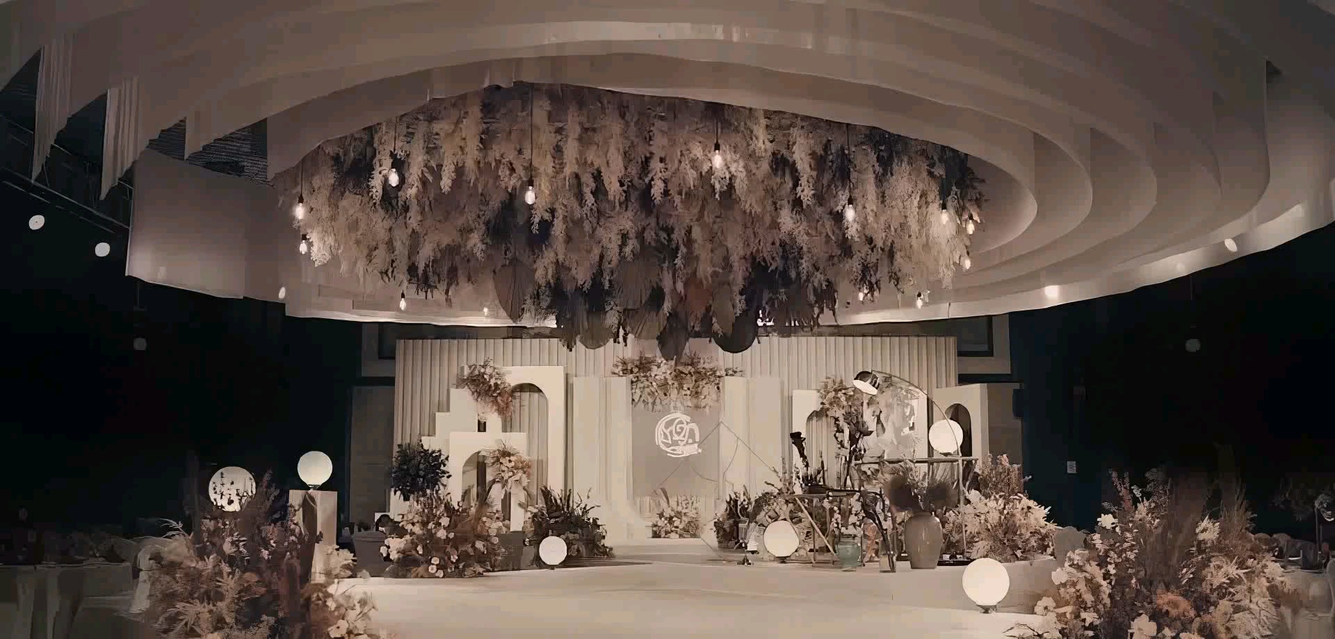 【玖月婚礼】同款网红婚礼香槟色主题婚礼