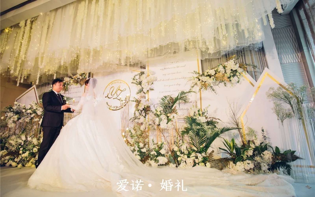 《爱诺婚礼策划》之秋色系