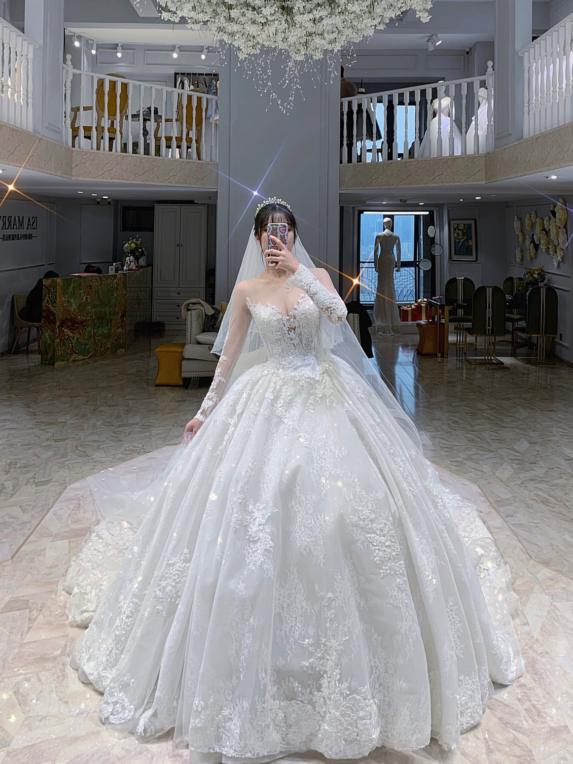 冬季婚纱怎么选呢?  5款宫廷风绝美主纱快给小姐姐支支招吧！