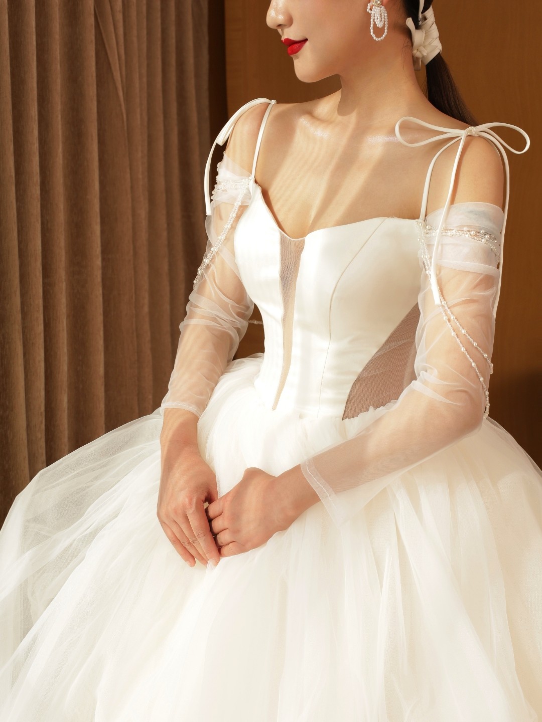 女王家礼服+女王家齐地婚纱