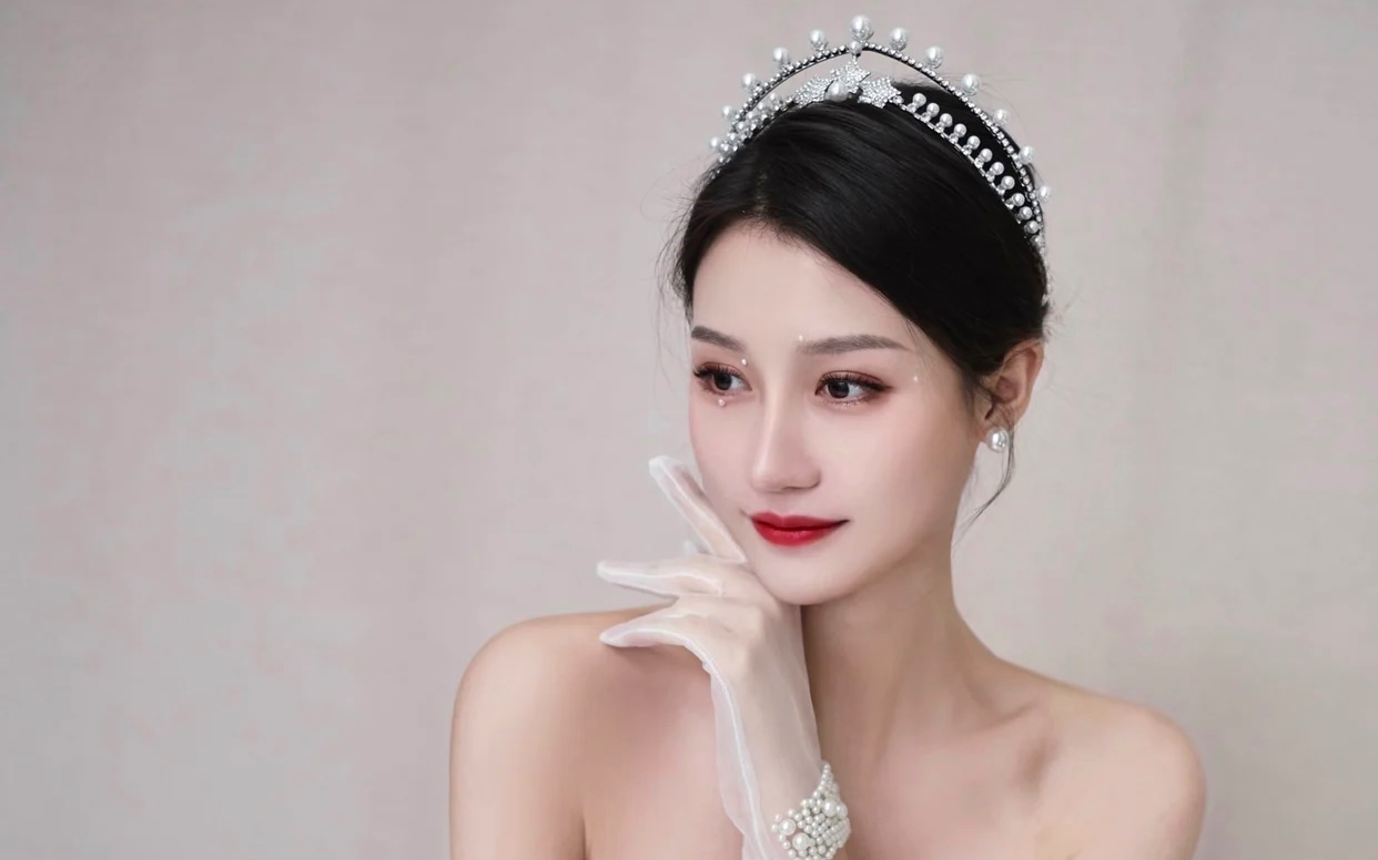 新娘婚礼跟妆试妆妆容  简约大气