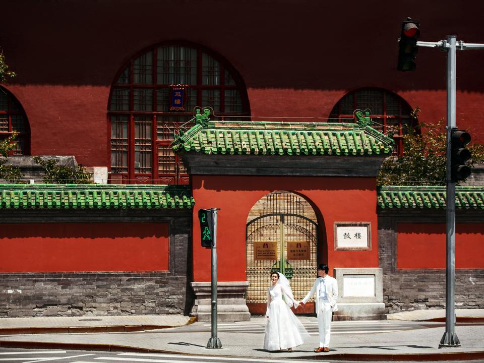 北京爱婚纱摄影---匠心研发
