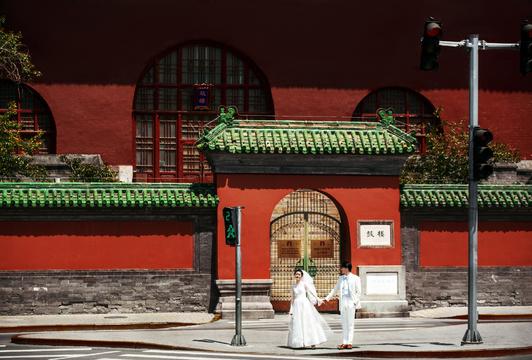 北京爱婚纱摄影---匠心研发