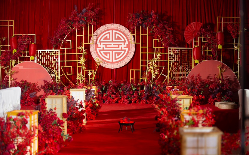 红色新中式风格  中式婚礼小预算