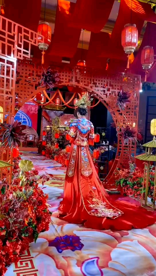 明制服装汉制礼仪的新时尚专注国风婚礼司仪