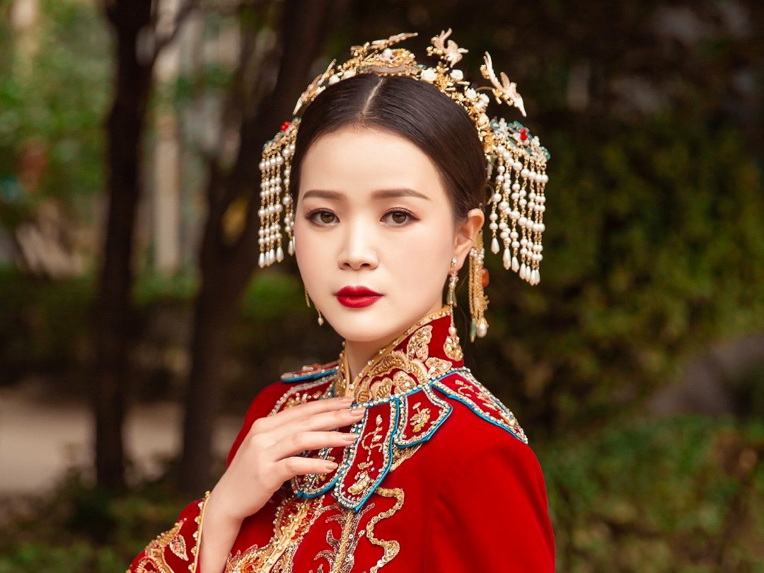 资深化妆师｜全程跟妆 送妈妈妆