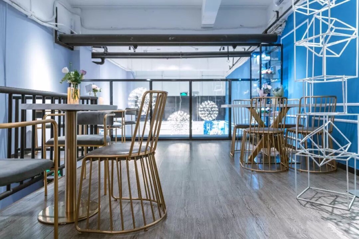 不榭花店 LIVINFLORA