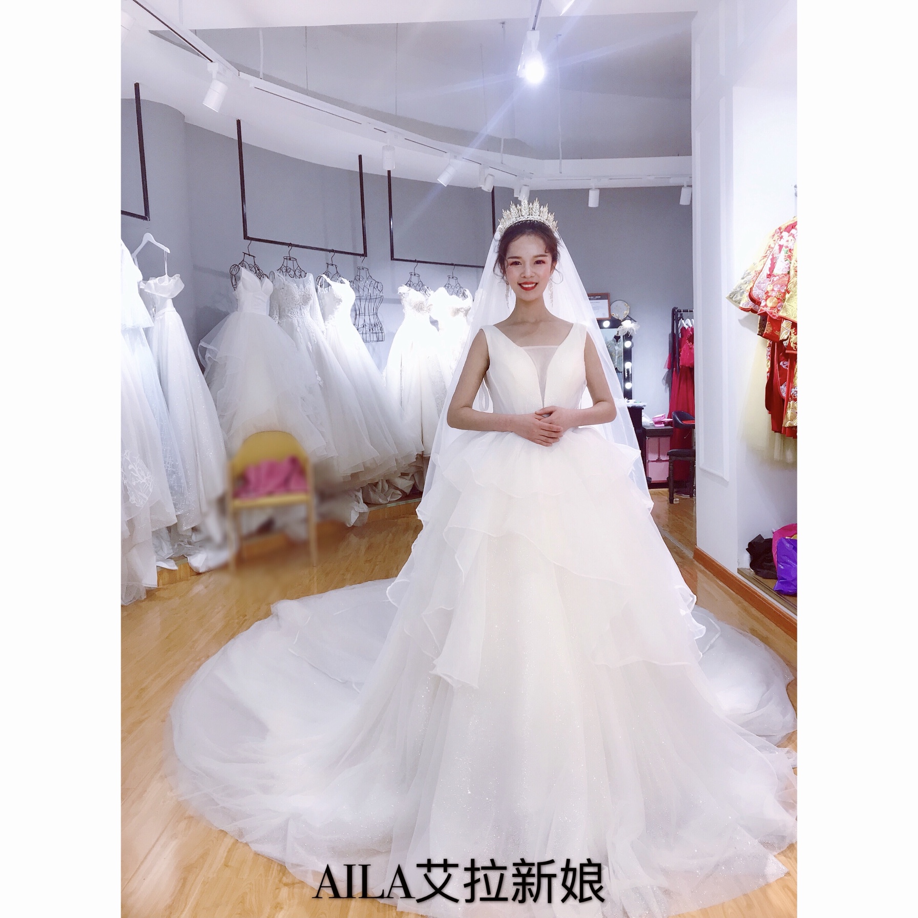AILA 艾拉奢品婚纱礼服集合店