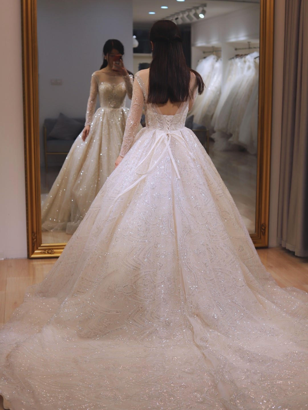 轻奢宫廷风婚纱+秀禾+敬酒服
