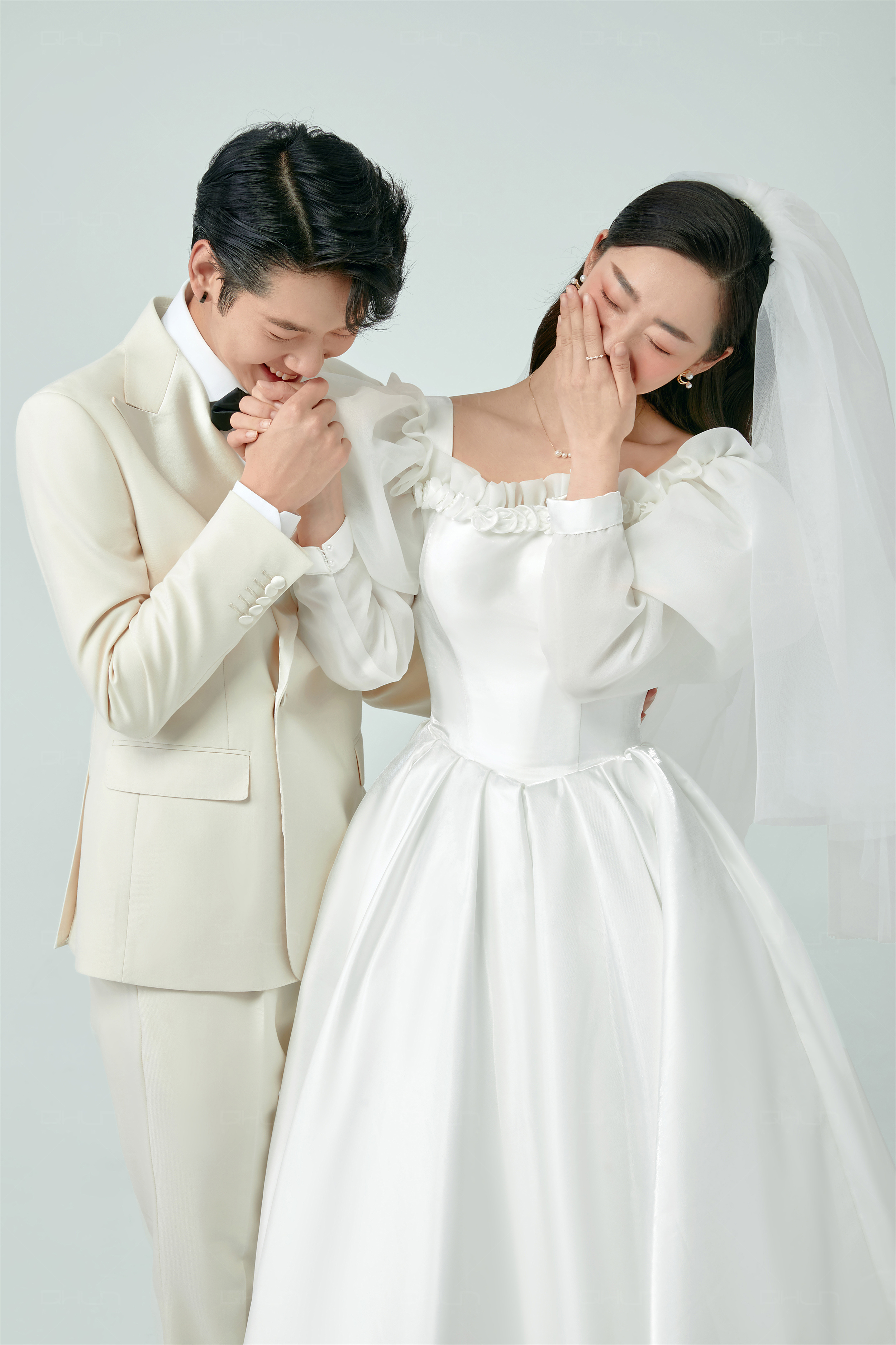 新品发布 | 预留的鲜花与誓言