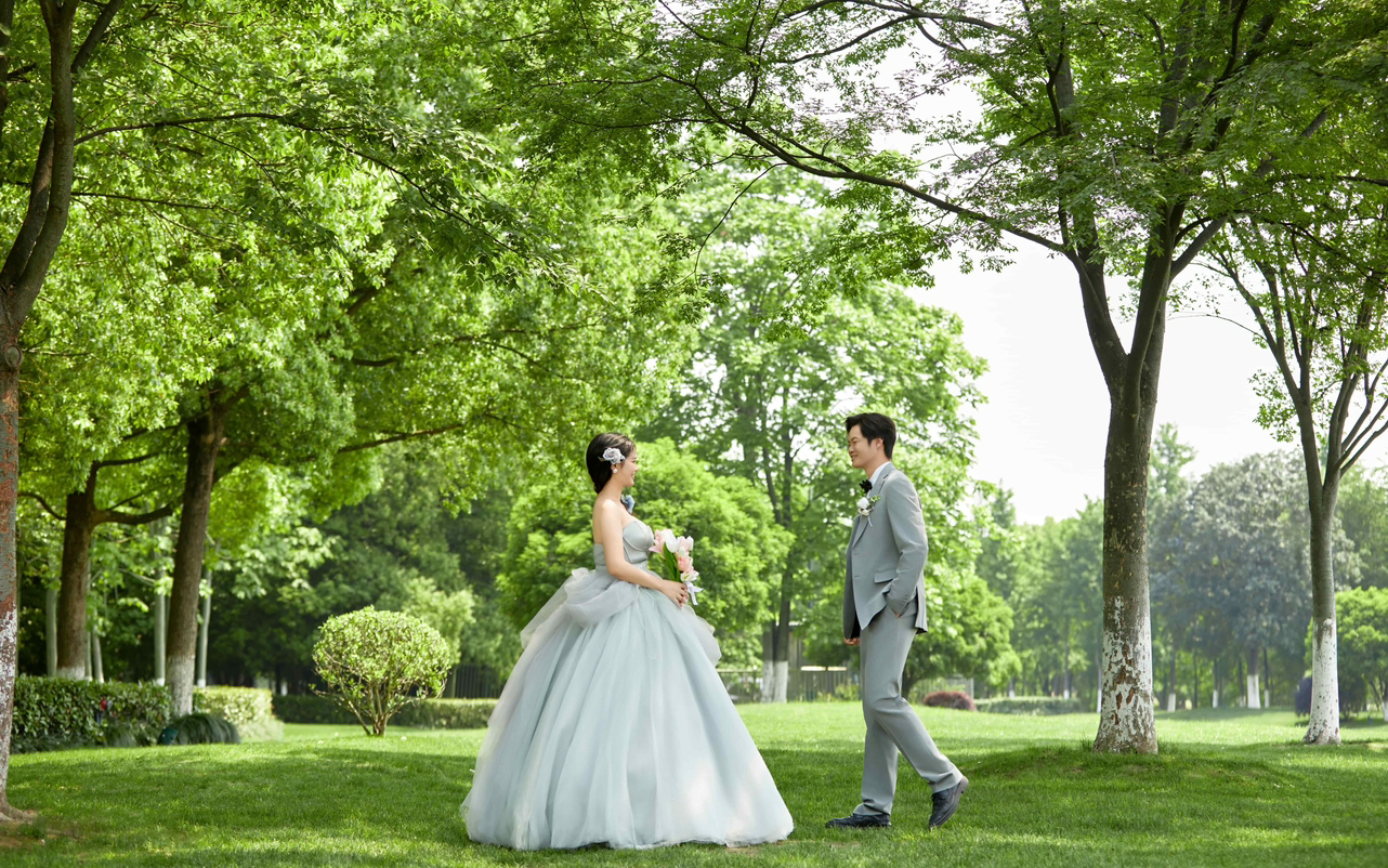 森系婚纱照客片欣赏！石家庄婚纱照推荐商家