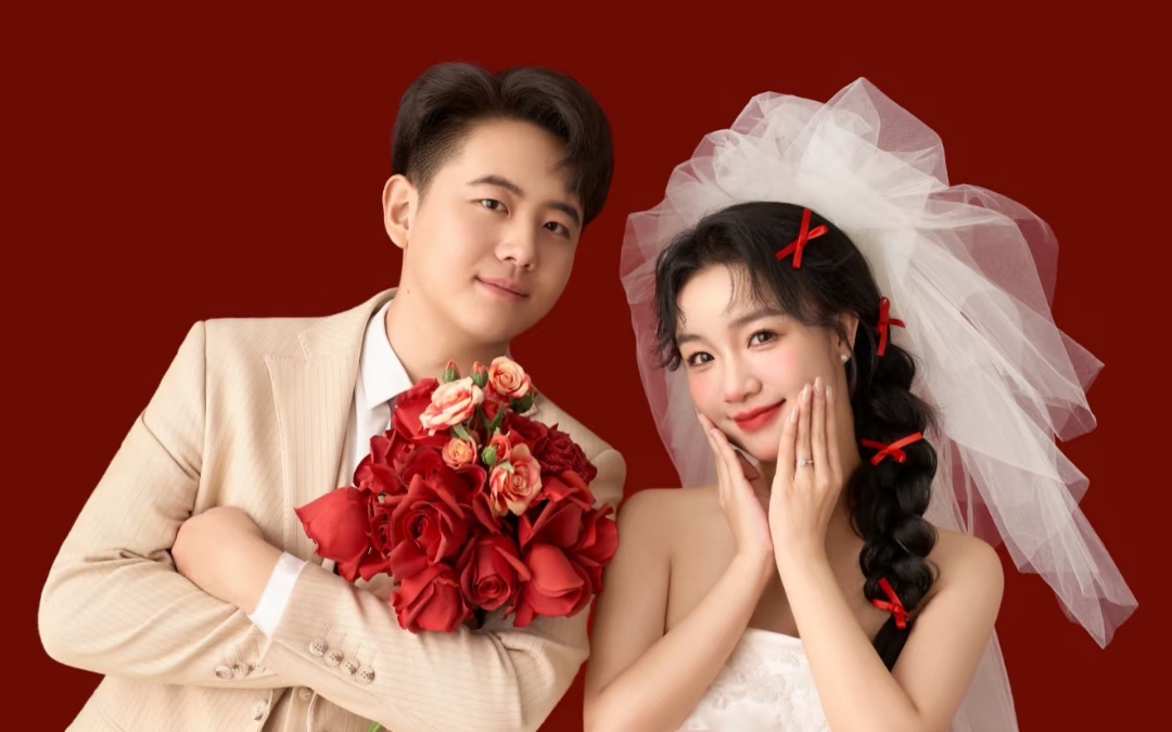 周先生&李女士