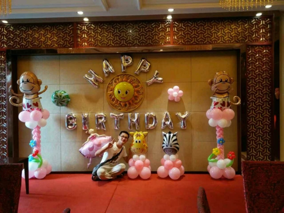 新娘房布景氢气球氦气球新房布置