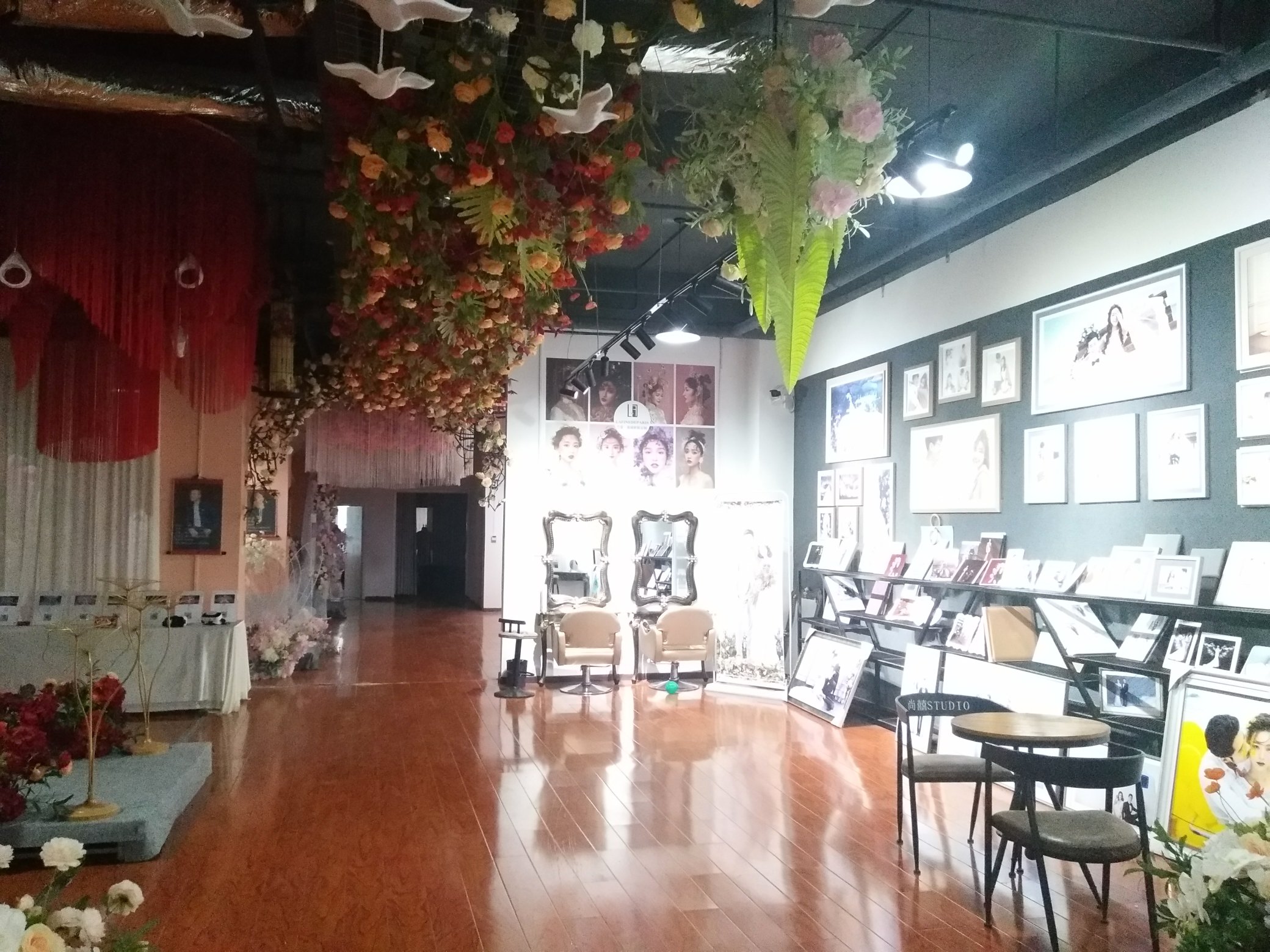 彬州大花轿婚礼会馆